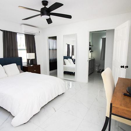 Shared Home - Close To The Beach Riviera Beach Exterior photo